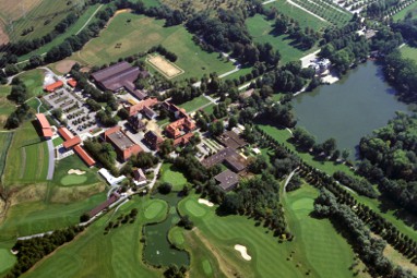 Schlosshotel Monrepos: Buitenaanzicht