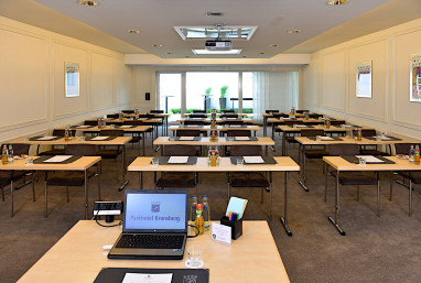 Best Western Premier Parkhotel Kronsberg: Salle de réunion