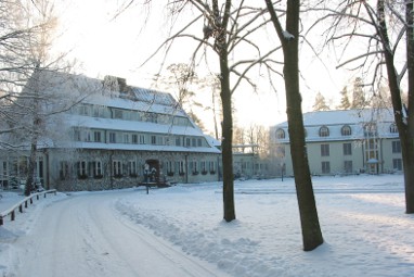 Hotel Döllnsee-Schorfheide : Buitenaanzicht