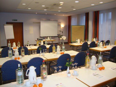 PLAZA HOTEL Hanau: vergaderruimte