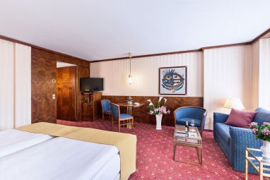 BEST WESTERN PREMIER Grand Hotel Russischer Hof: Room