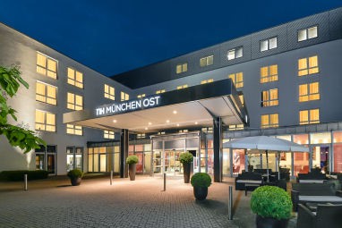 NH München Ost Conference Center: Buitenaanzicht