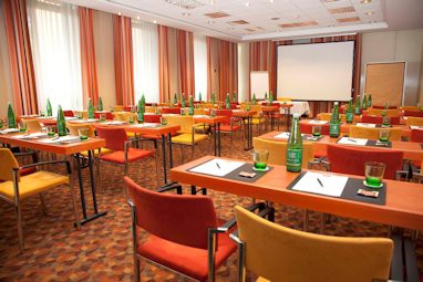 Trans World Hotel Donauwelle Linz: Sala de conferencia