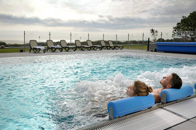 ostsee resort damp: Zwembad