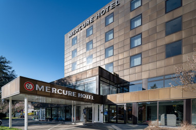 Mercure Parkhotel Mönchengladbach (wegen Renovierung geschlossen: 01.09.23–31.12.24  : Außenansicht