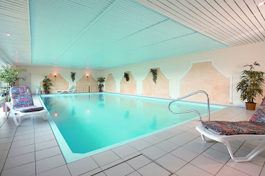 AKZENT Hotel Haus Sonnenberg: Pool