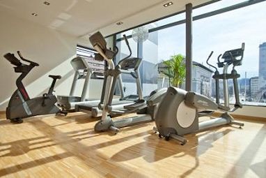 H+ Hotel Salzburg: Gimnasio