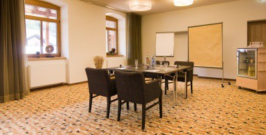 Klosterhotel Marienhöh-Mountains | Lifestyle | Family: Salle de réunion