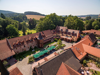 Schlosshotel Weyberhöfe: Vista exterior