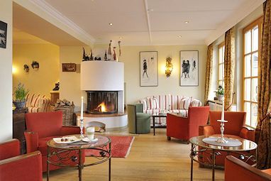 Romantik Alpenhotel Waxenstein: Bar/Salón
