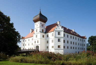 Schloss Hohenkammer: Buitenaanzicht