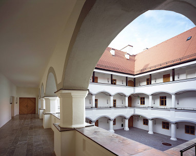 Schloss Hohenkammer: Buitenaanzicht