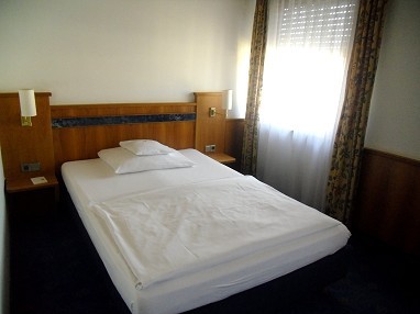 Hotel Stuttgart 21: Chambre
