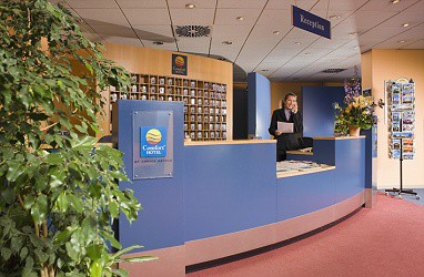 Comfort Hotel Lichtenberg: Lobby