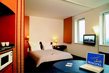 Novotel Suites Berlin City Potsdamer Platz: Room