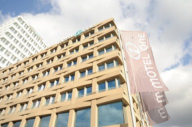 Motel One München-City-Süd : Außenansicht