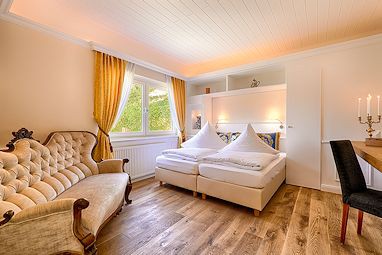 Hotel & Restaurant Weinberg-Schlösschen: Zimmer