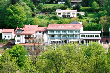 Hotel Spechtshaardt: Buitenaanzicht