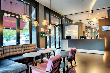 Premier Inn Heilbronn City Centre: Lobby