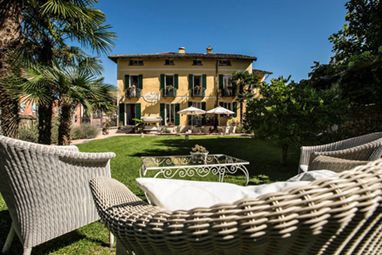 Romantik Hotel Villa Carona: Buitenaanzicht