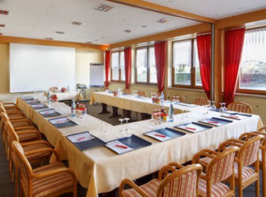 INVITE Hotel Löwen Freiburg: Sala de conferencia