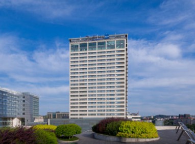 Radisson Blu Lietuva Vilnius: Vista exterior