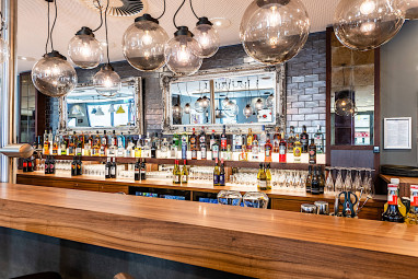 Premier Inn Düsseldorf City Centre: Bar/Lounge