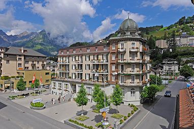 Hotel Schweizerhof Engelberg: Exterior View