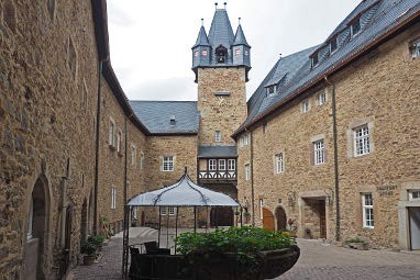 Schloss Spangenberg : Buitenaanzicht