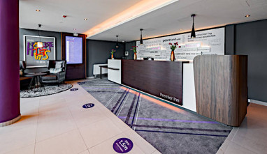 Premier Inn München Airport Süd Hotel: Lobby