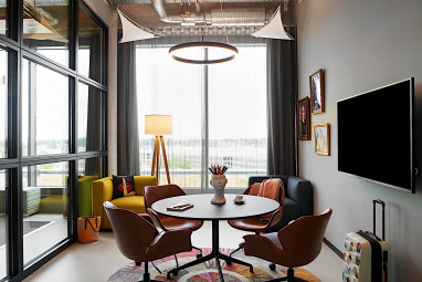 Moxy Hotel Cologne Bonn Airport: Tagungsraum