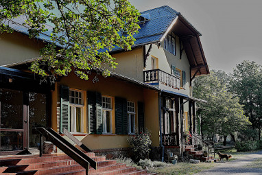 Klostergartenhotel Marienfließ: Exterior View