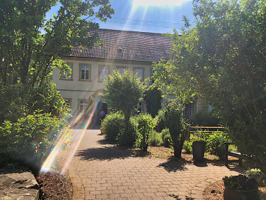 Schloss Sennfeld - Schloss Akademie & Eventlocation: Außenansicht