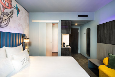 NYX Hotel Hamburg: Room