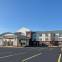 Holiday Inn Express & Suites FORT ATKINSON