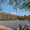 Econo Lodge  Inn & Suites